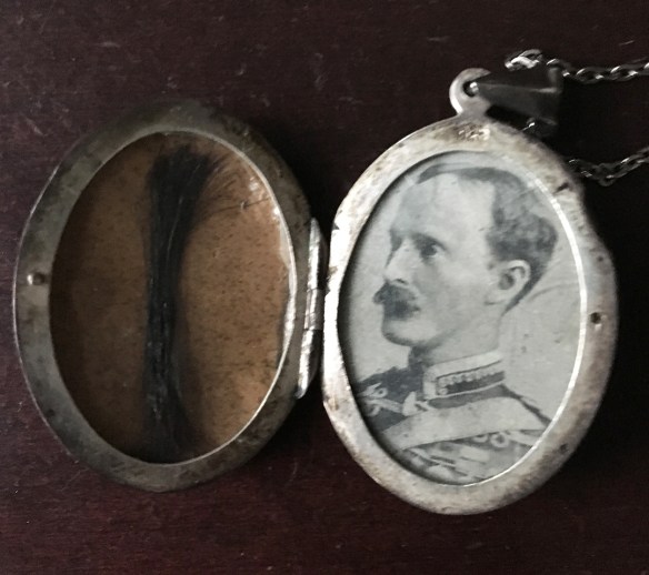 onmorterfarmmylocket